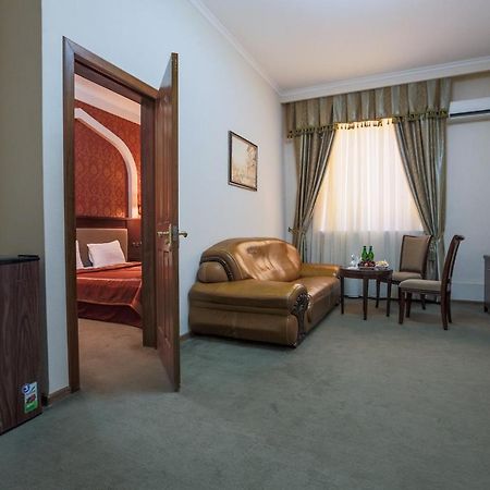 Avicenna Hotel Buxoro Ngoại thất bức ảnh