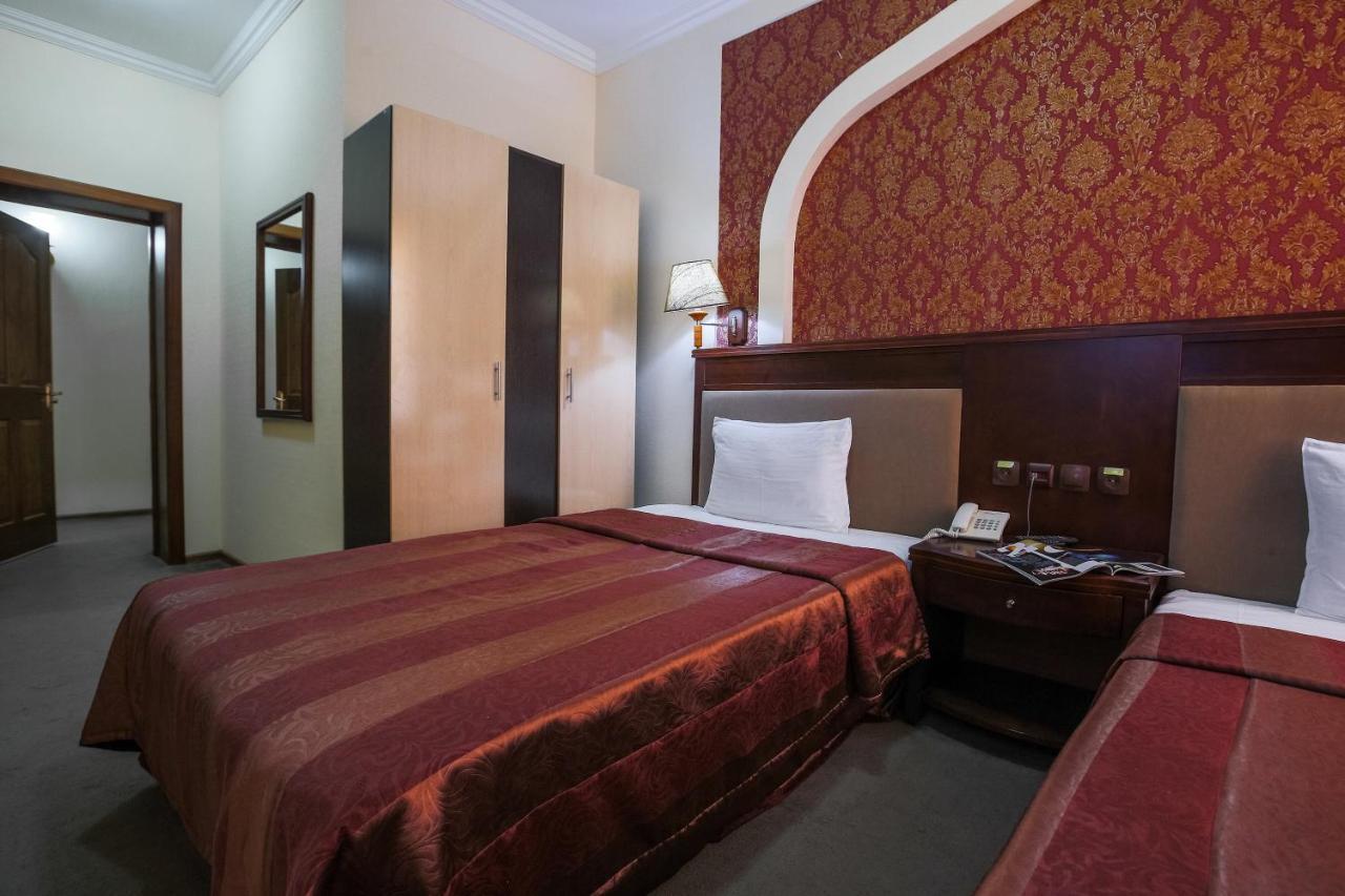 Avicenna Hotel Buxoro Ngoại thất bức ảnh