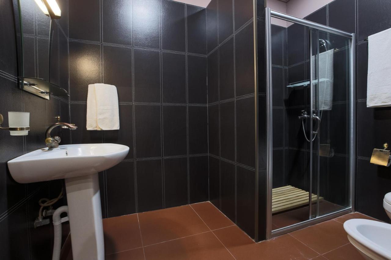 Avicenna Hotel Buxoro Ngoại thất bức ảnh