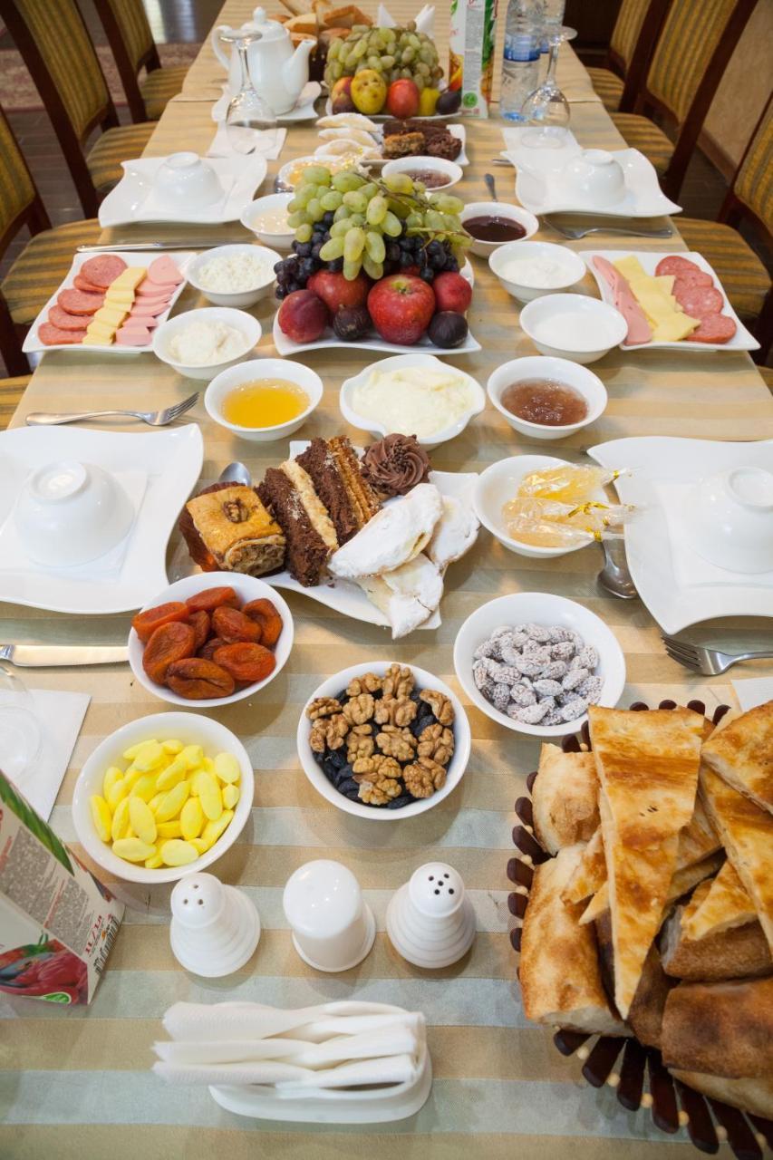 Avicenna Hotel Buxoro Ngoại thất bức ảnh