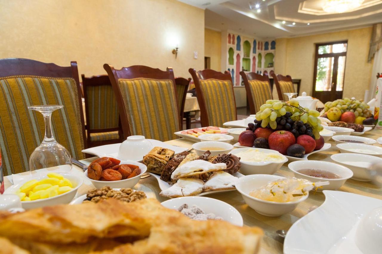 Avicenna Hotel Buxoro Ngoại thất bức ảnh